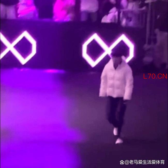 世前三齐聚！莎莎曼昱幸同决赛现场热聊 姐妹情深温暖全场